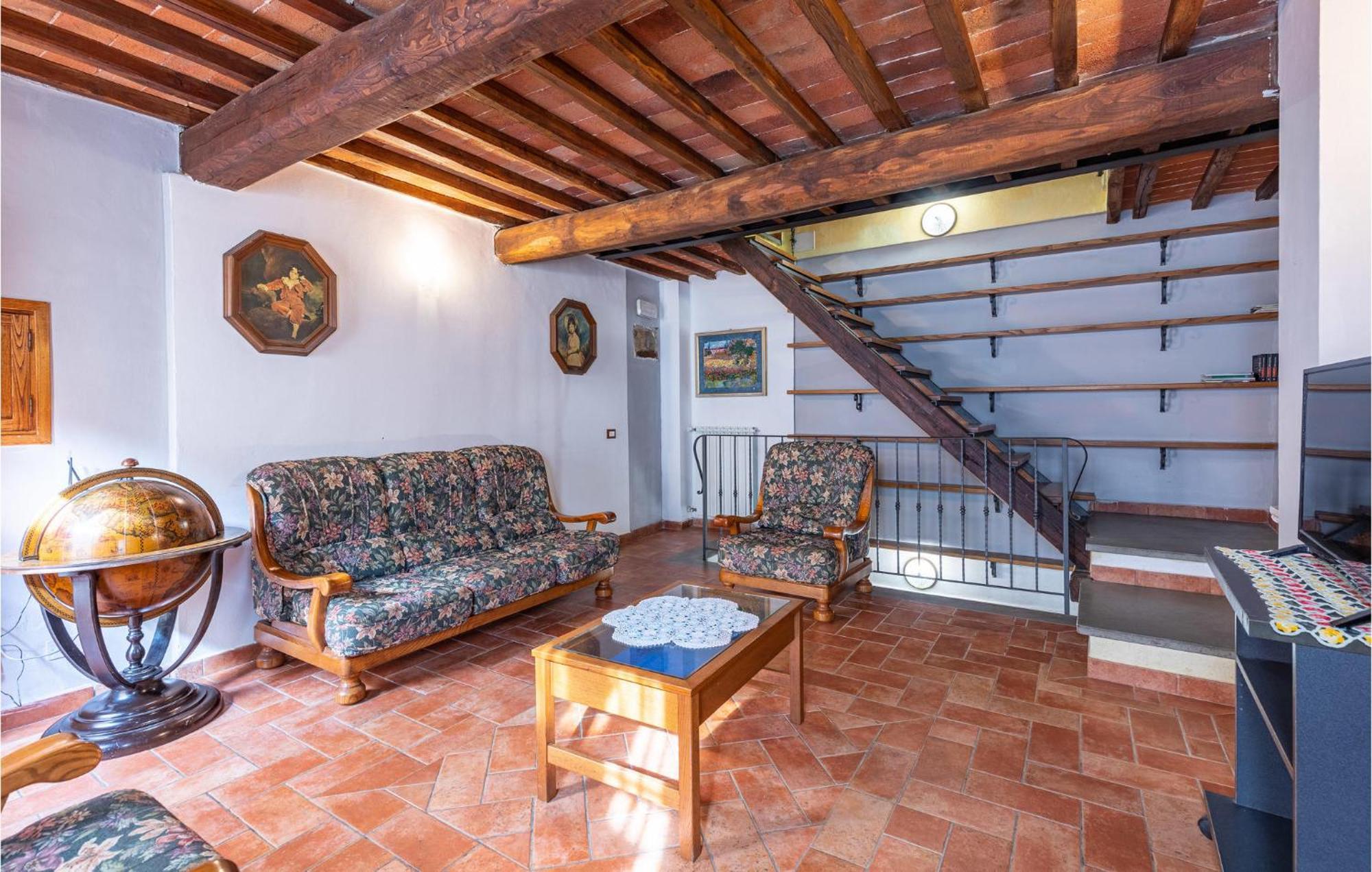 Awesome Home In Marliana With Kitchenette Zewnętrze zdjęcie