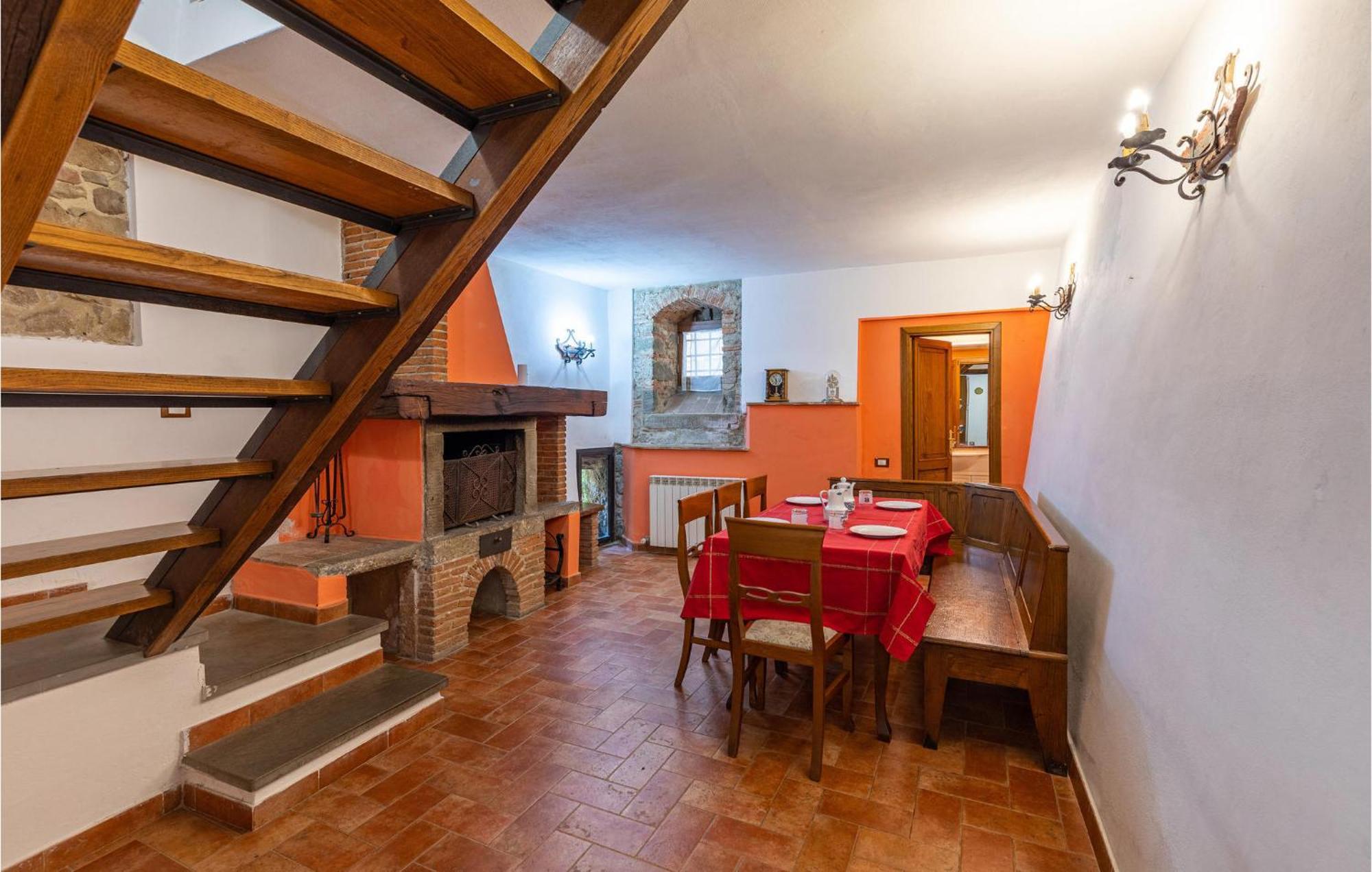Awesome Home In Marliana With Kitchenette Zewnętrze zdjęcie